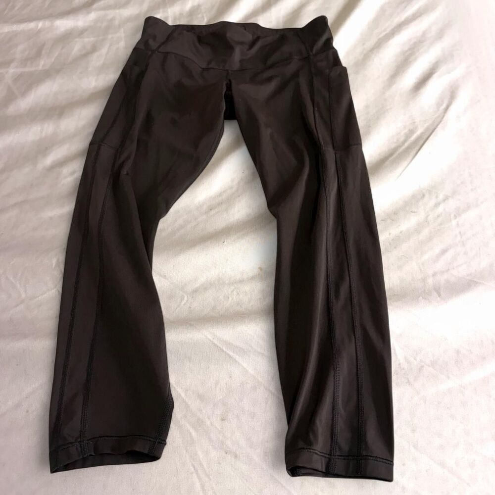 Athleta Women's Black and Grey Leggings